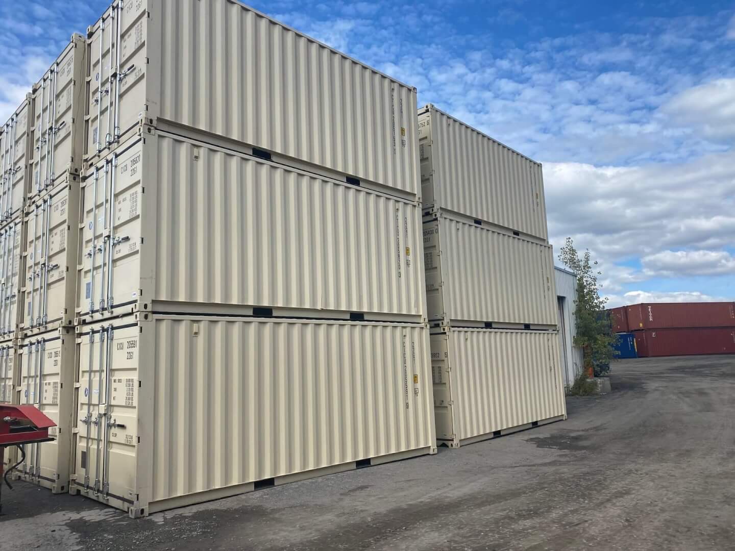 Conteneurs maritimes neufs premier voyage à louer